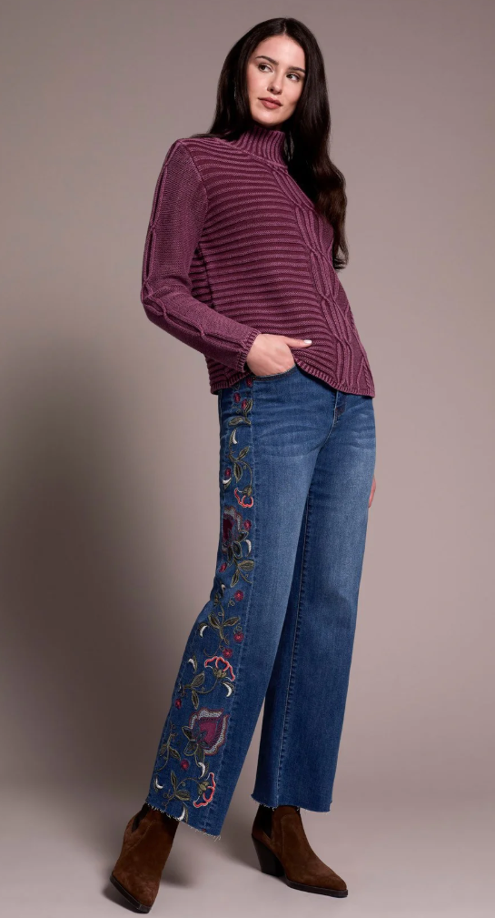 Mock Neck Sweater W/Special Wash