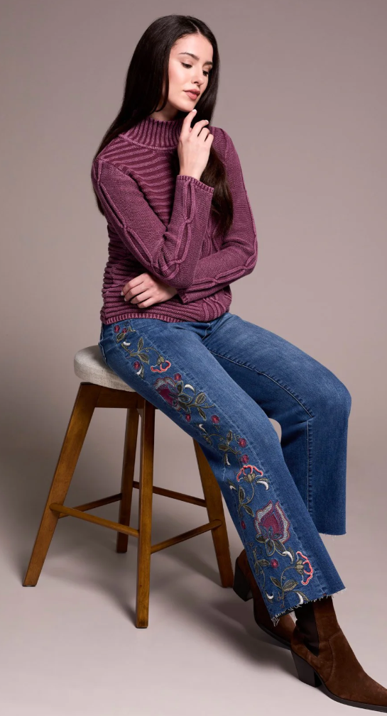 Mock Neck Sweater W/Special Wash